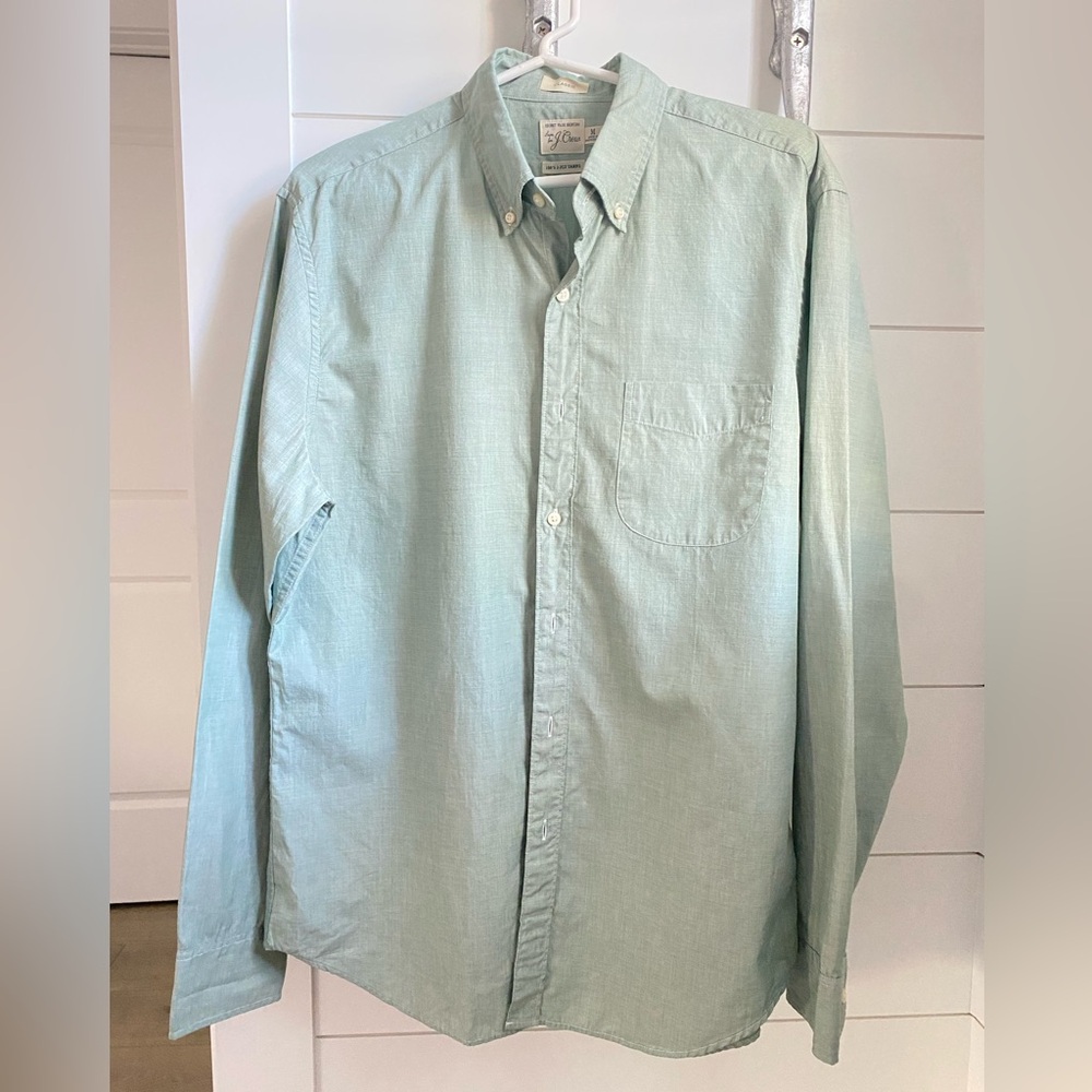 Men’s JCrew Button Down Cotton Poplin Shirt. Size M. Color - Botanical Green